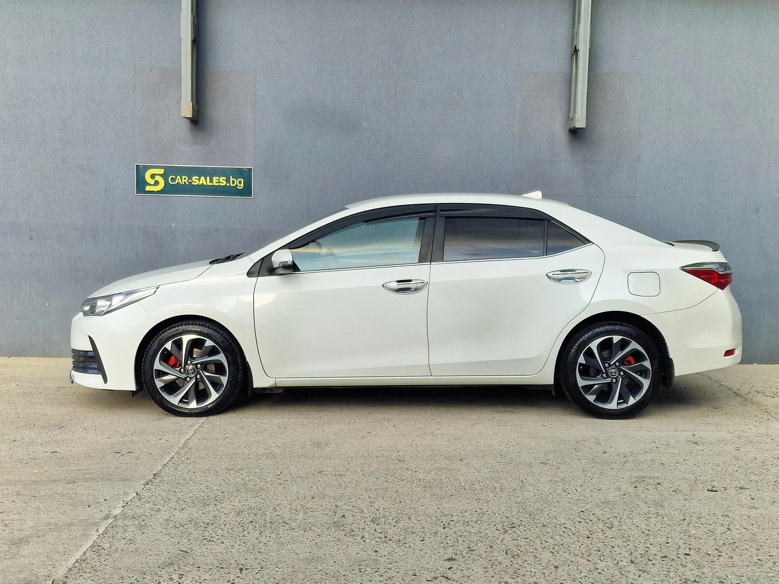 Toyota Corolla 1.6 CVT Anniversary  - изображение 4