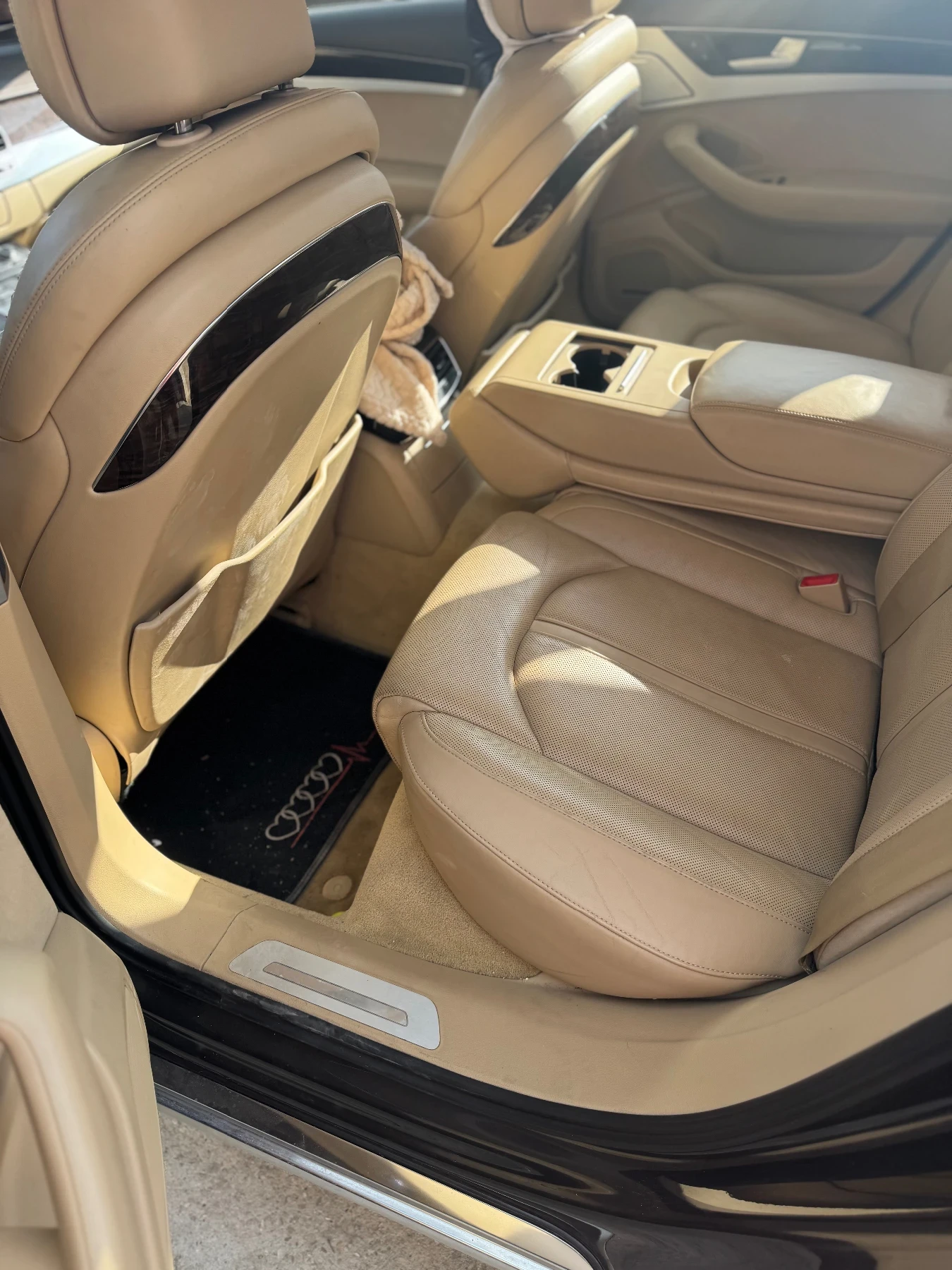 Audi A8  - изображение 7