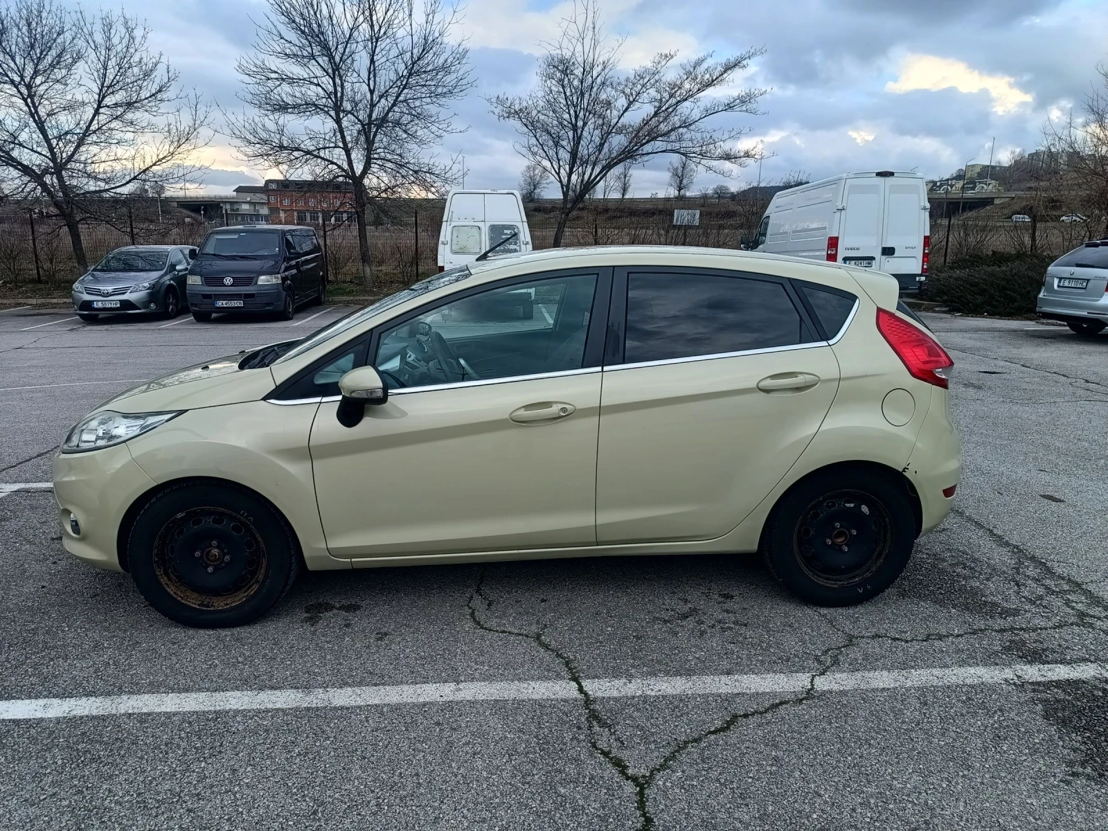 Ford Fiesta  - изображение 4