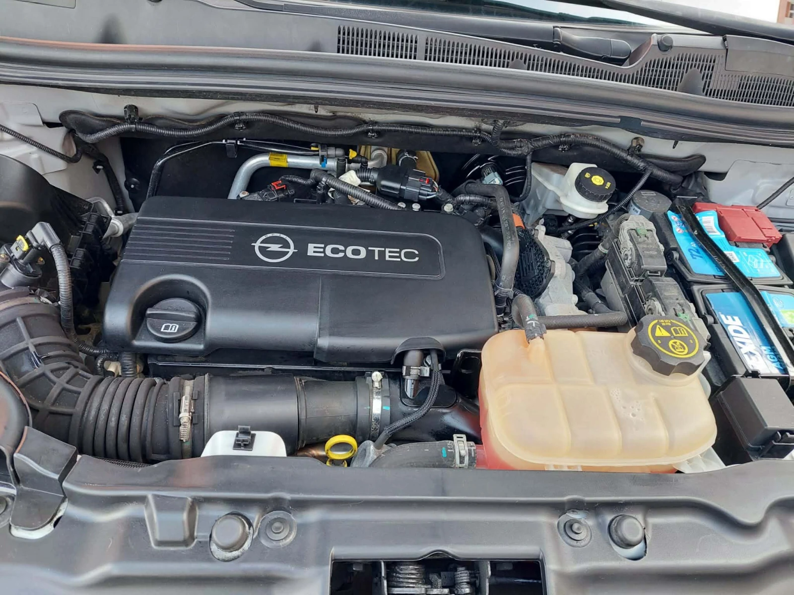 Opel Mokka 1.7 Германия Топ 4x4 - изображение 10