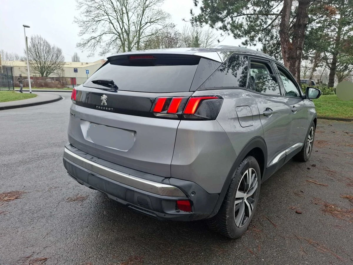 Peugeot 3008 1.5HDI ALURE, снимка 4 - Автомобили и джипове - 53734396