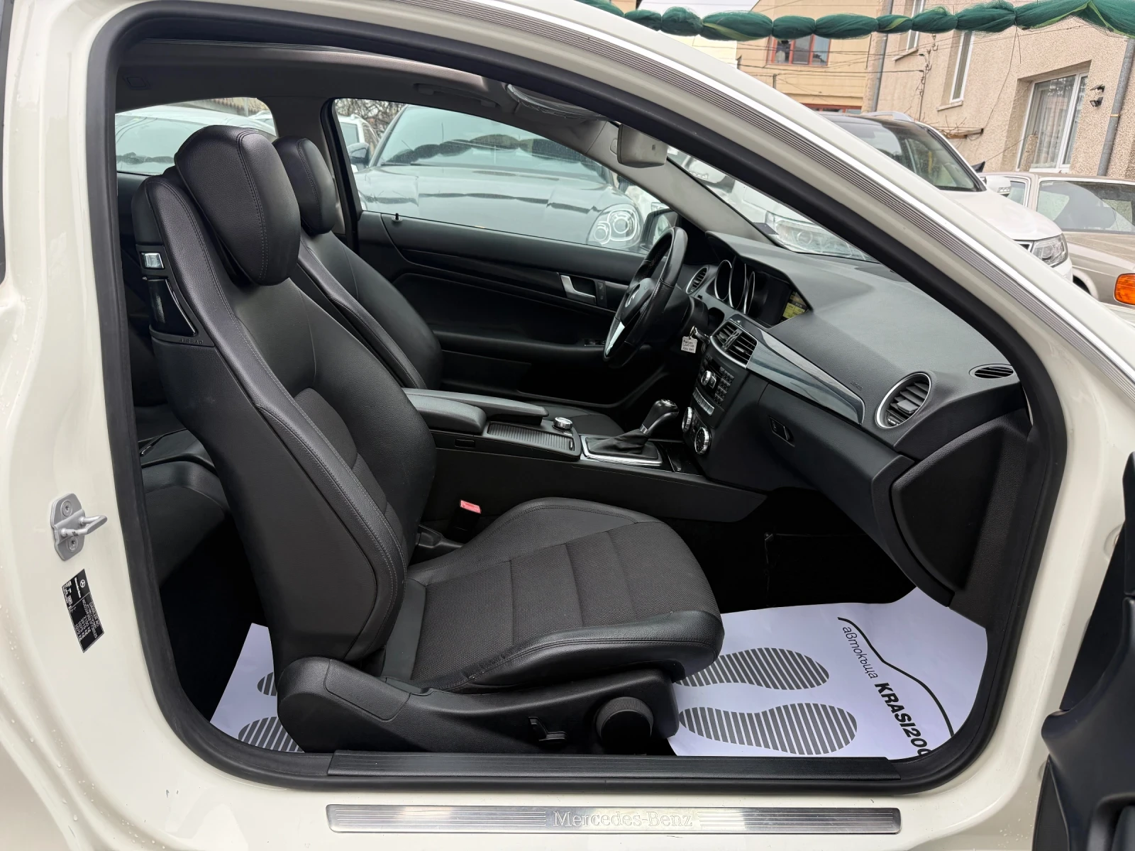 Mercedes-Benz C 220 CDI FACELIFT PANORAMA XENON , снимка 13 - Автомобили и джипове - 53953348