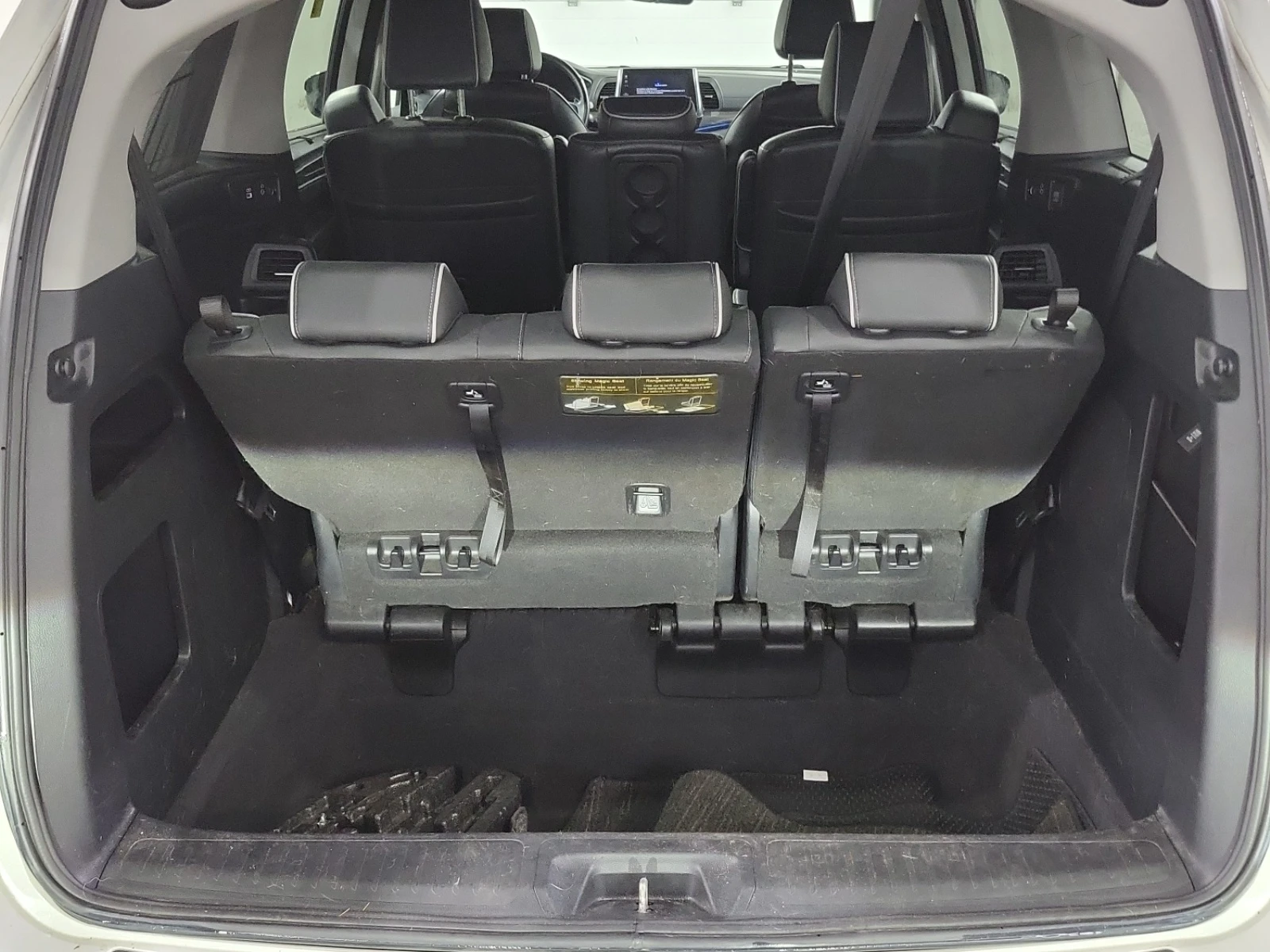 Honda Odyssey TOURING * 3.5 V6 * 8 ����� *  | Mobile.bg � ����������� 16