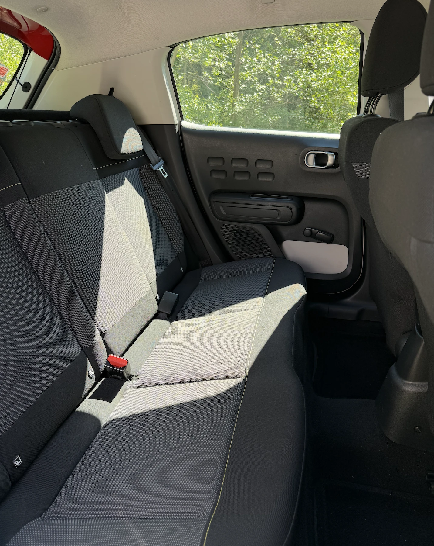 Citroen C3 PureTech, снимка 7 - Автомобили и джипове - 54554510