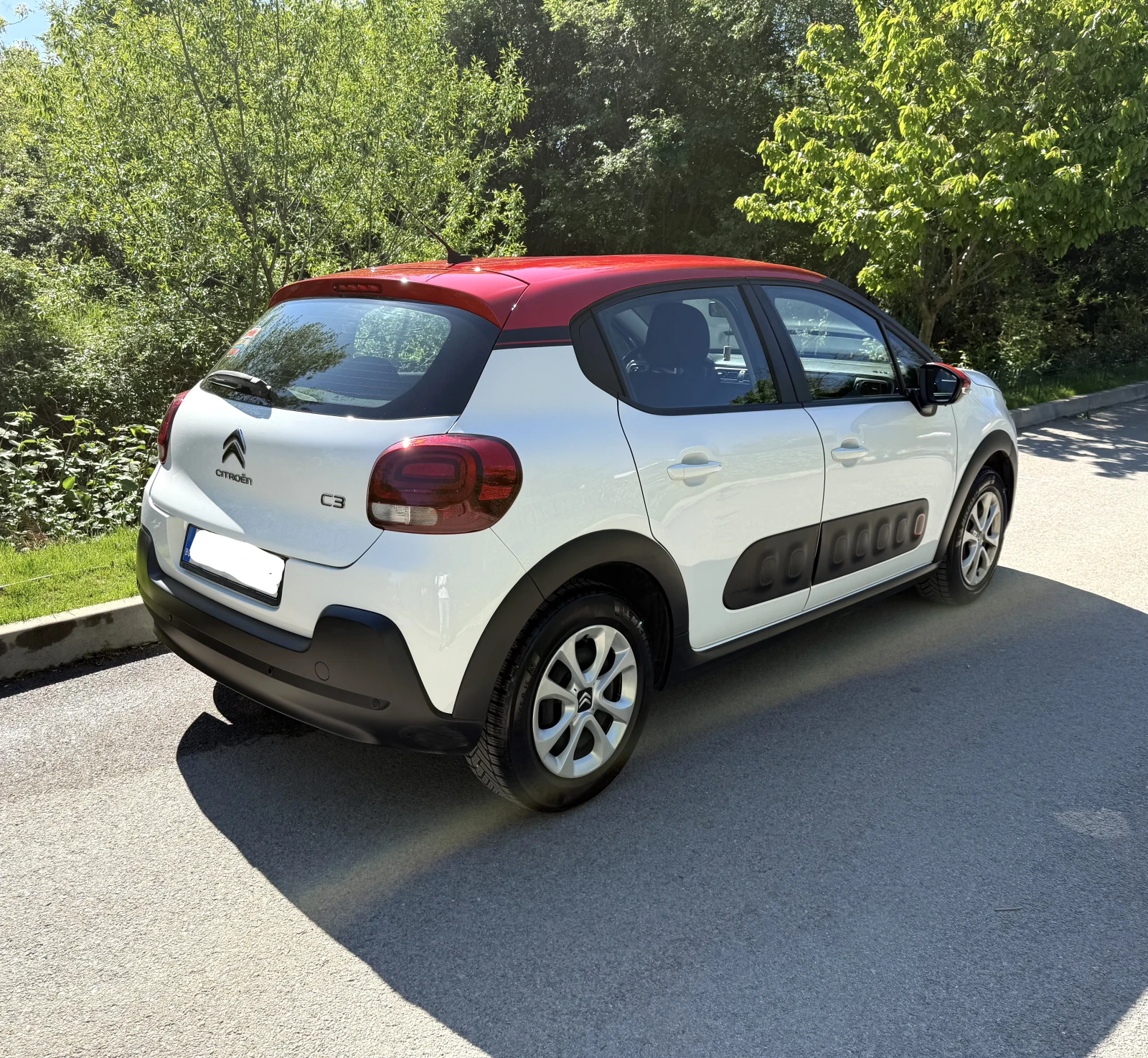 Citroen C3 PureTech, снимка 2 - Автомобили и джипове - 54554510