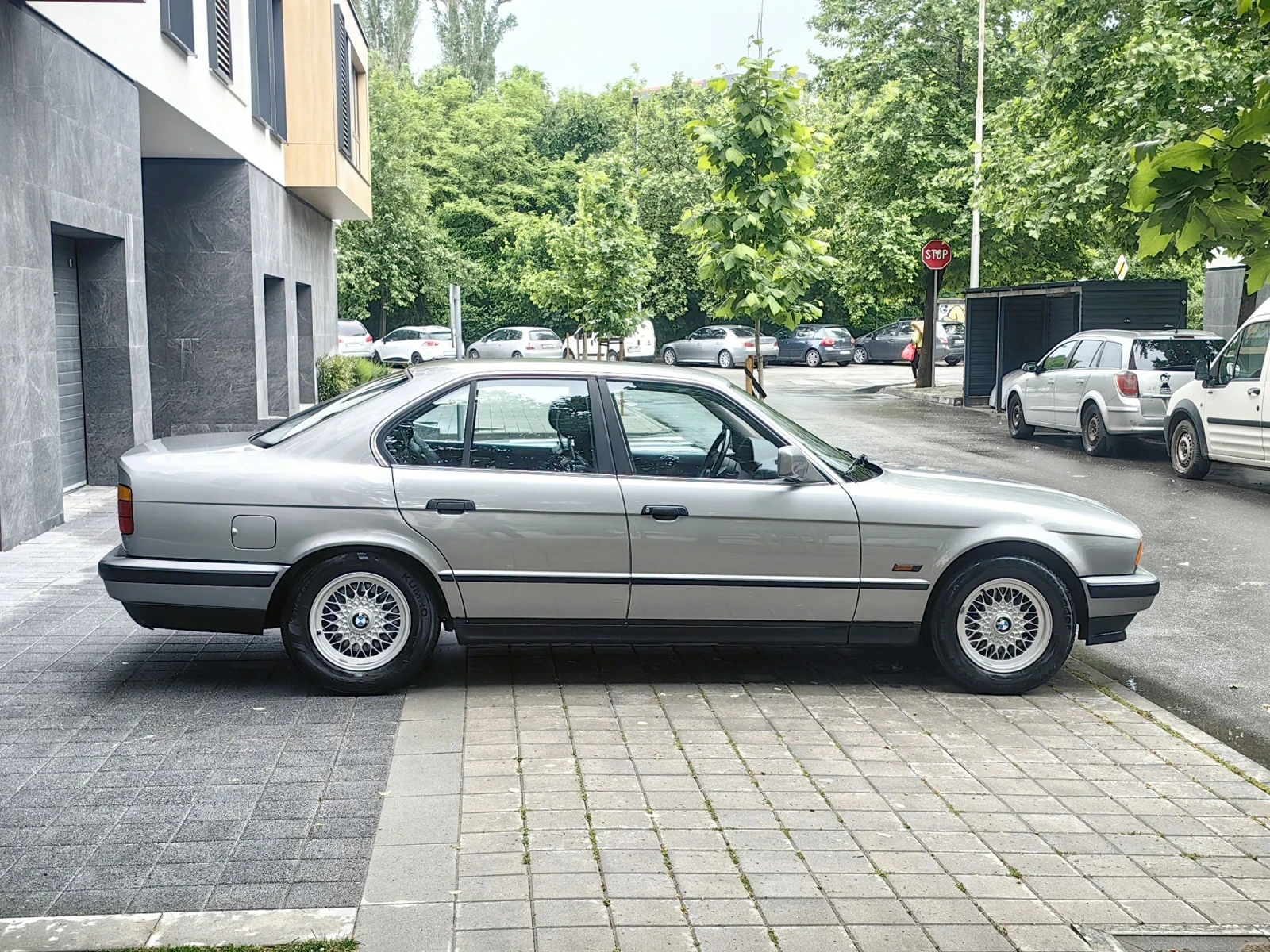 BMW 520, снимка 5 - Автомобили и джипове - 54629722
