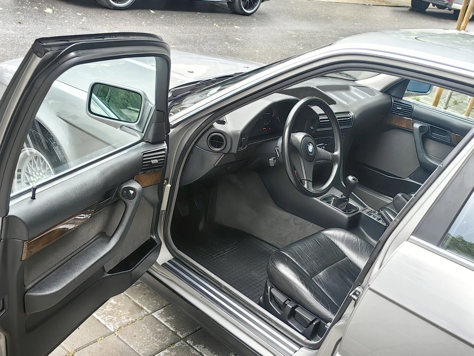 BMW 520, снимка 7 - Автомобили и джипове - 54629722
