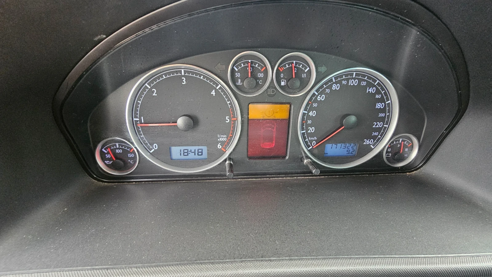 VW Sharan 1, 9Tdi-131к.с Business, снимка 15 - Автомобили и джипове - 54681502