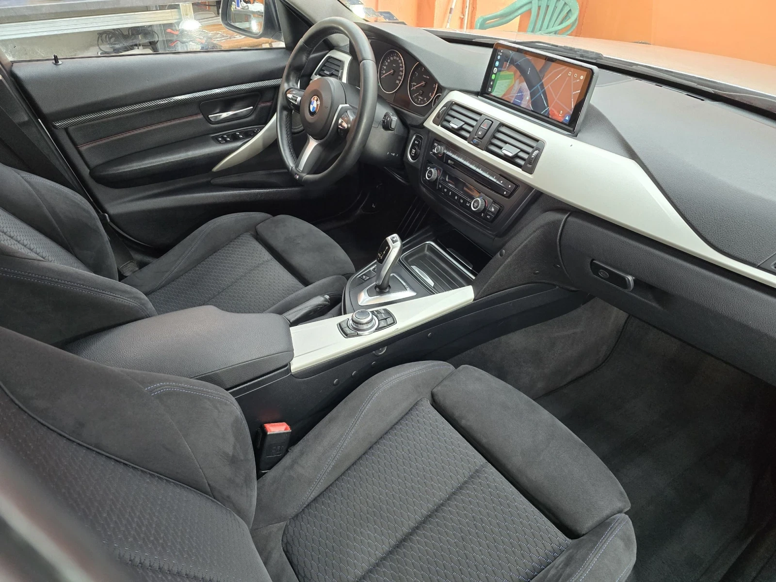 BMW 320 BMW/F31/320D/M-Paket/184HP, снимка 14 - Автомобили и джипове - 54726233