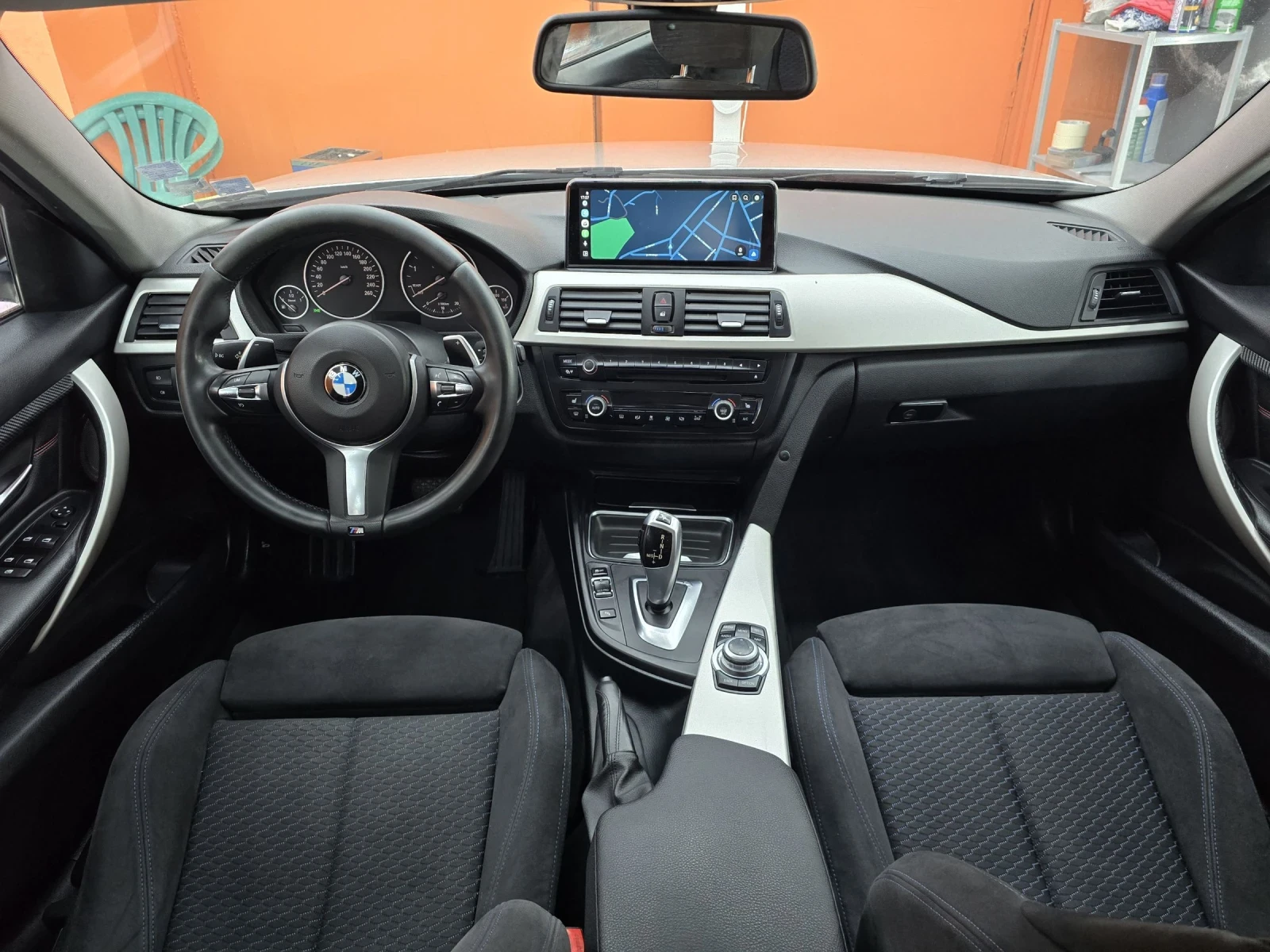 BMW 320 BMW/F31/320D/M-Paket/184HP, снимка 11 - Автомобили и джипове - 54726233
