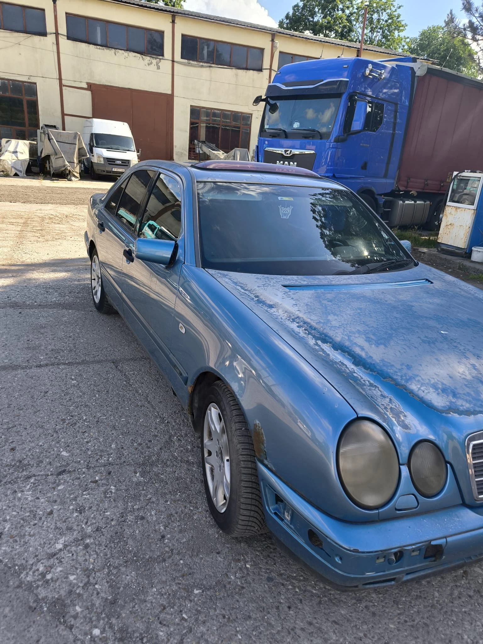 Mercedes-Benz E 290 | Mobile.bg � ����������� 4