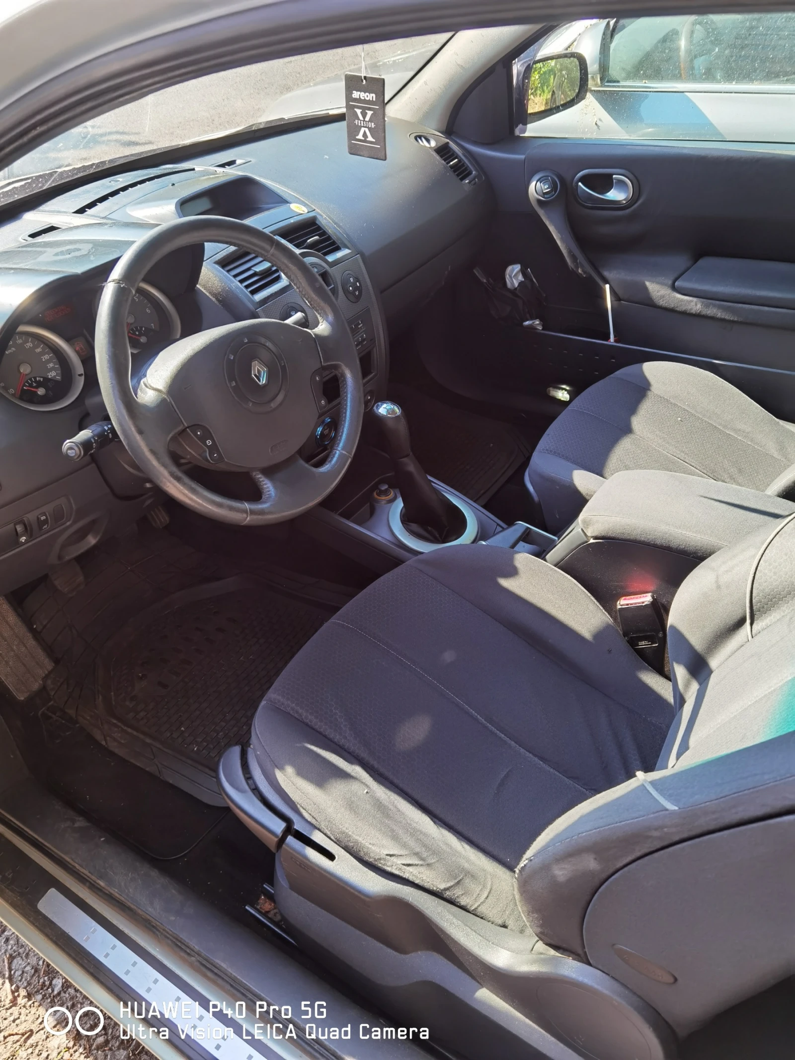Renault Megane 1.6 16v, снимка 3 - Автомобили и джипове - 55022910