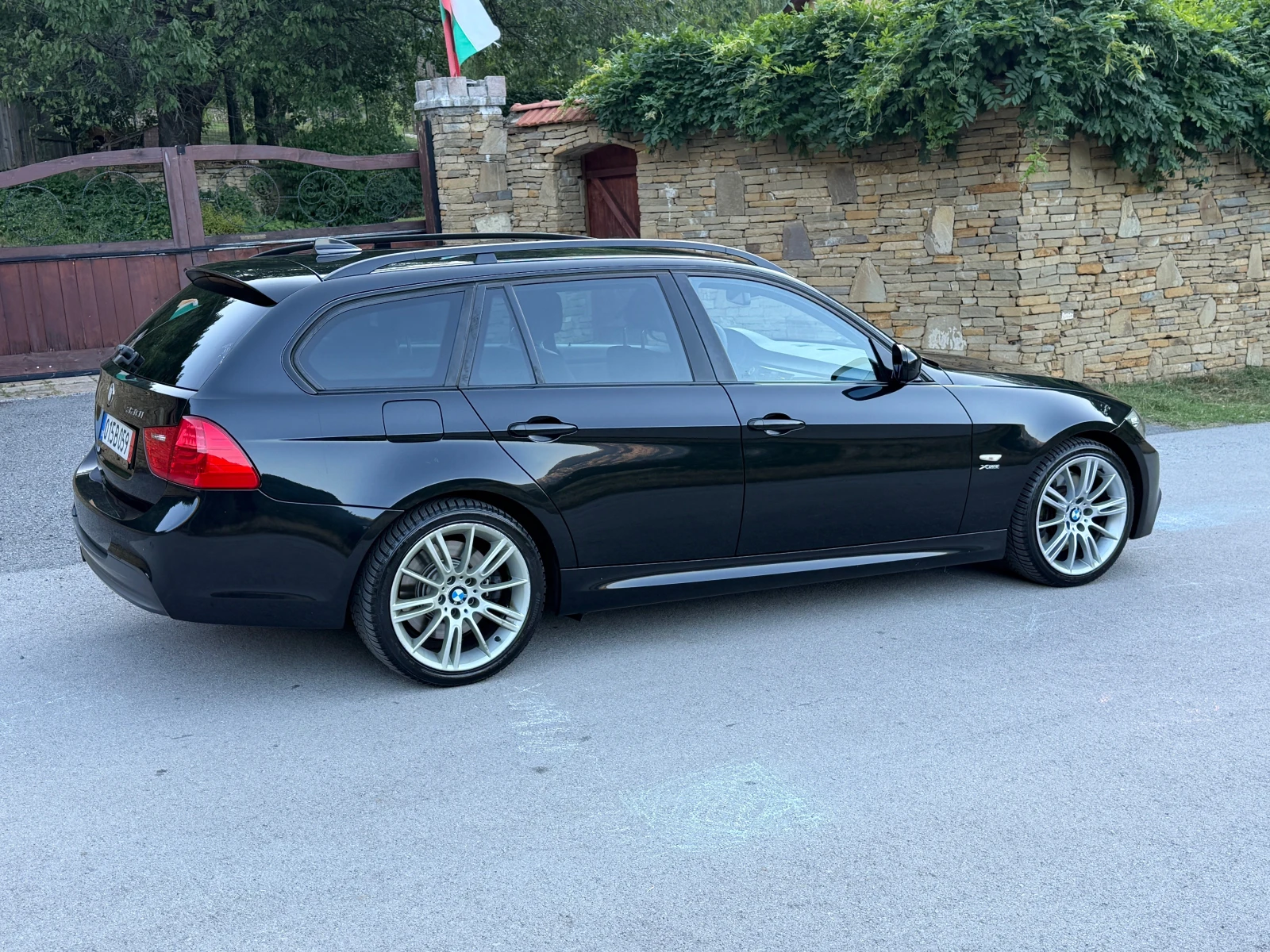 BMW 330 3.0xi Швейцария, снимка 3 - Автомобили и джипове - 55466982