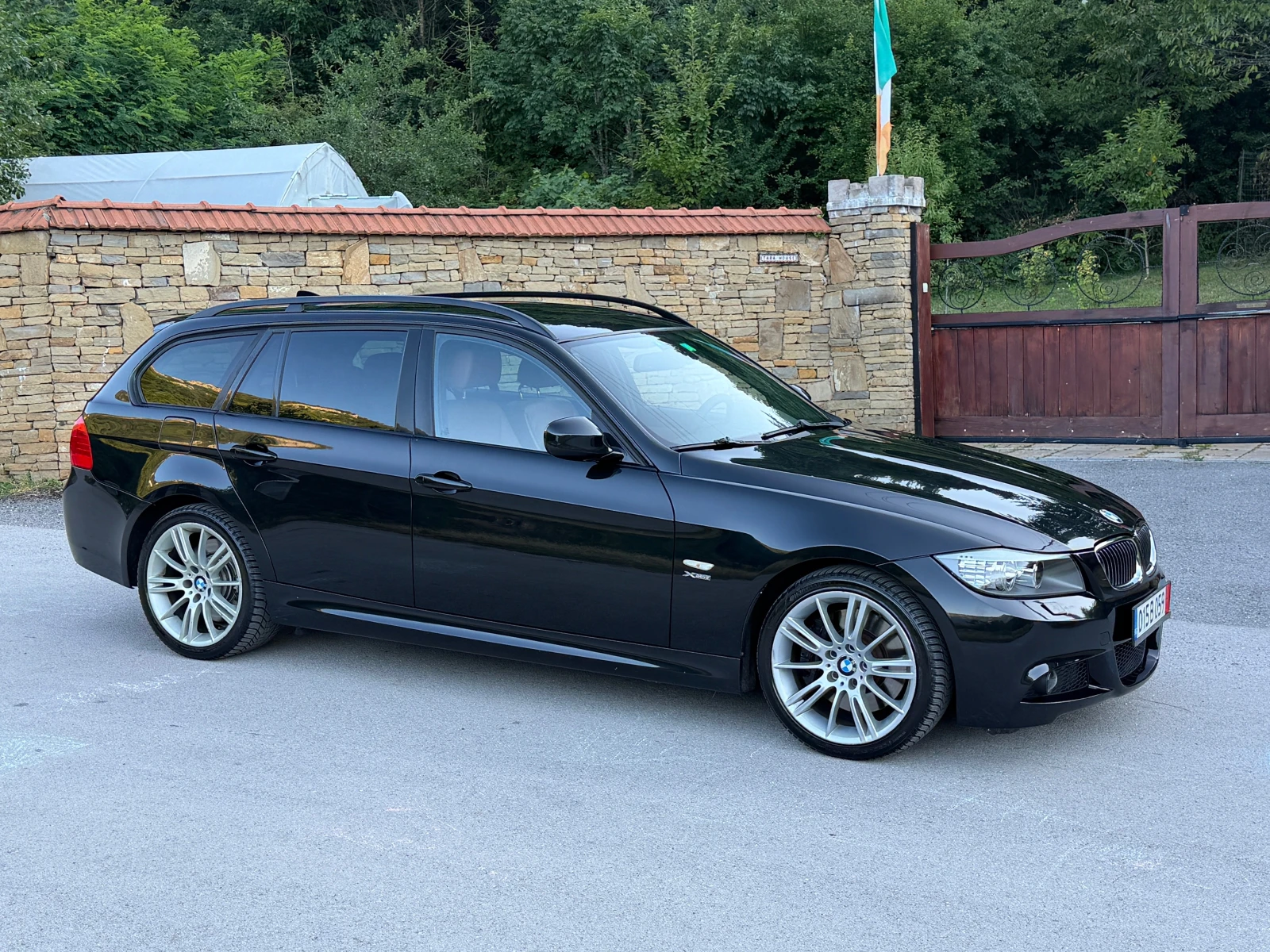 BMW 330 3.0xi Швейцария, снимка 2 - Автомобили и джипове - 55466982
