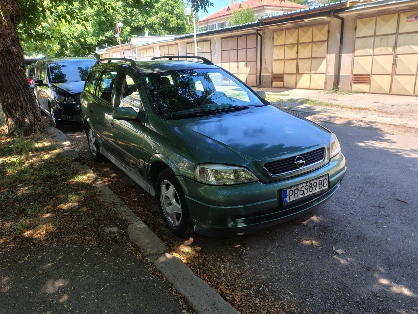 Opel Astra, снимка 3 - Автомобили и джипове - 55601665