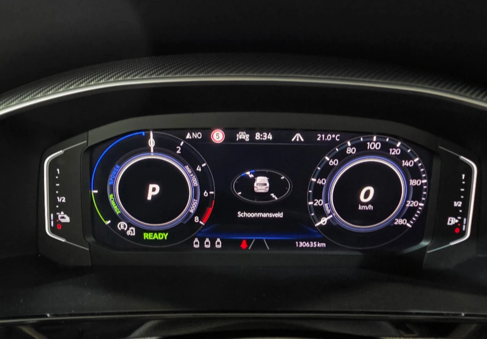 VW Arteon PlugIn Hybrid 218кс.* Дистроник* DCC* Matrix* Memo, снимка 13 - Автомобили и джипове - 55628696