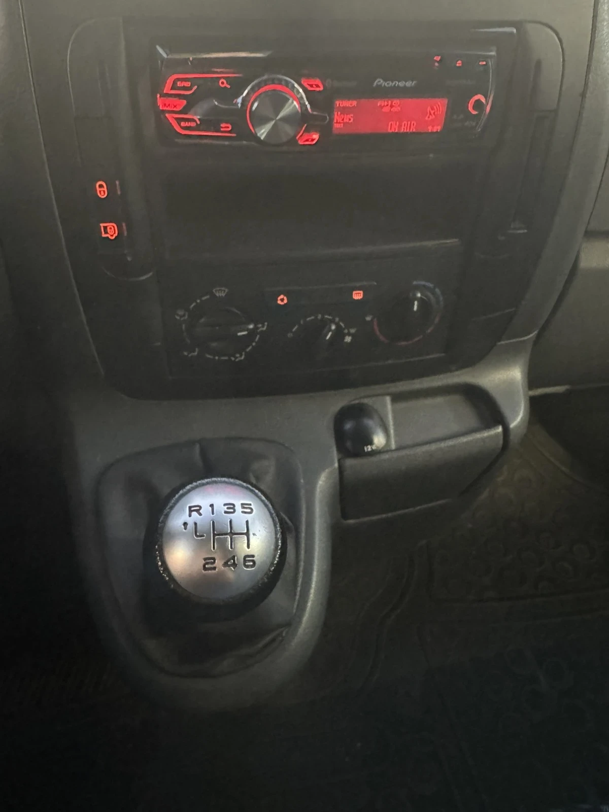 Fiat Scudo 2.0 HDI MAXI реални км, снимка 5 - Автомобили и джипове - 55683452