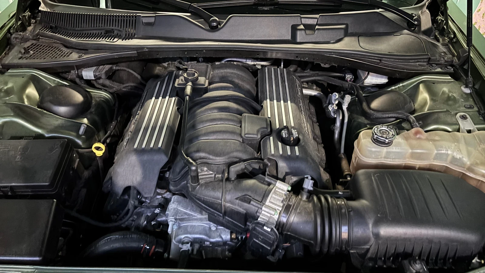 Dodge Challenger Scat Pack 6.4 V8, снимка 10 - Автомобили и джипове - 55971617
