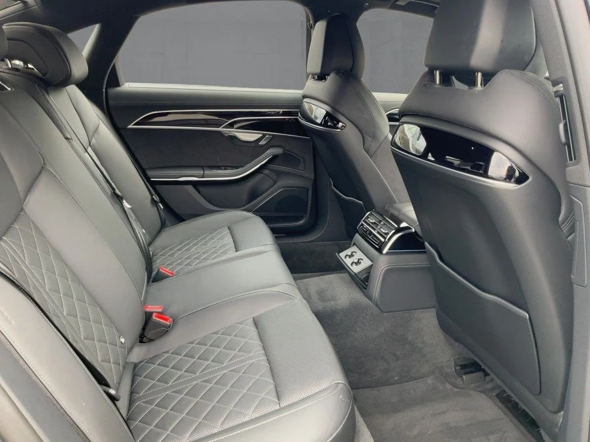 Audi S8 CERAMIC / MATRIX / B&O / PANO / HUD / 360 /, снимка 13 - Автомобили и джипове - 55991789