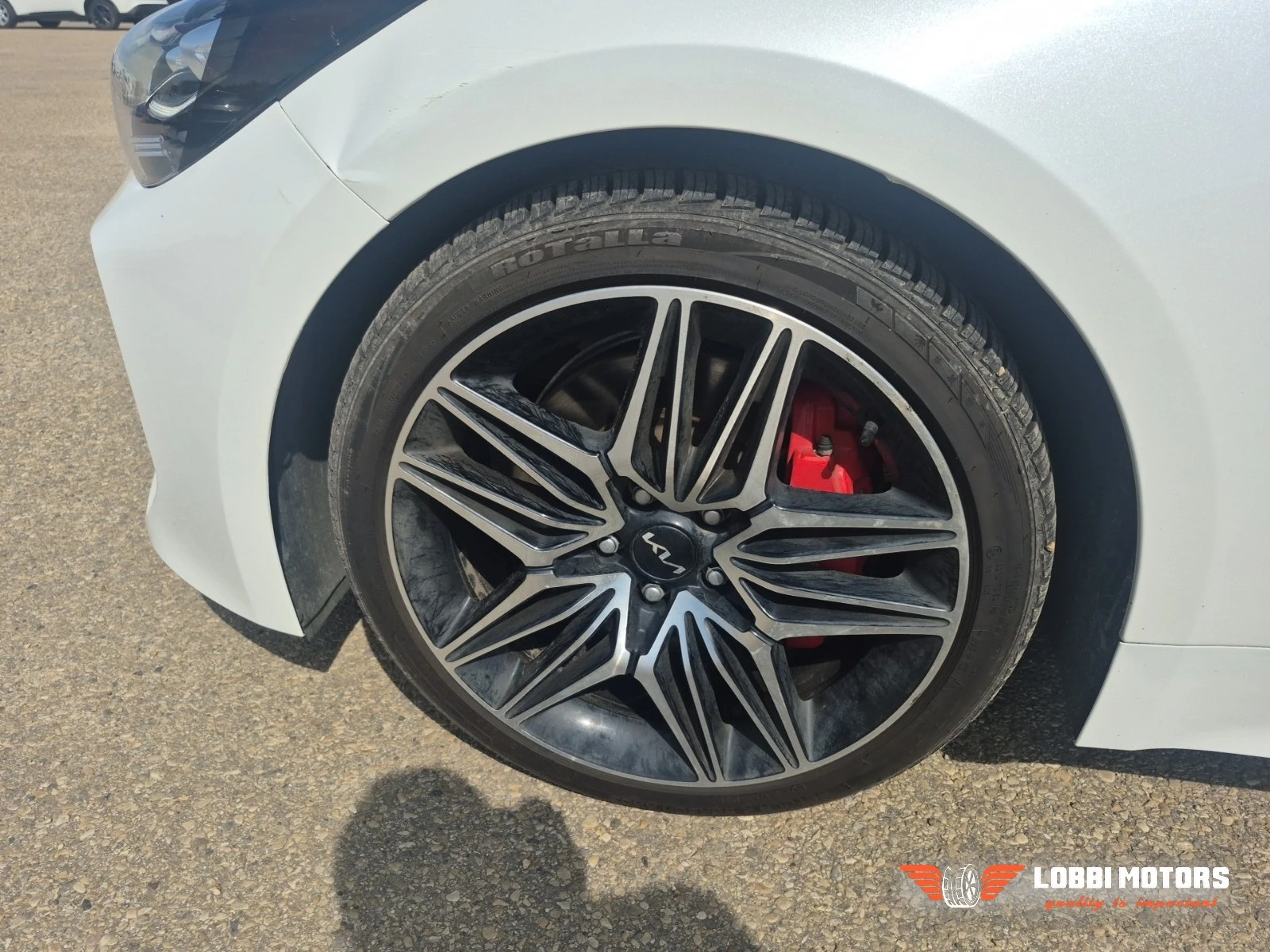 Kia Stinger, снимка 6 - Автомобили и джипове - 56018394
