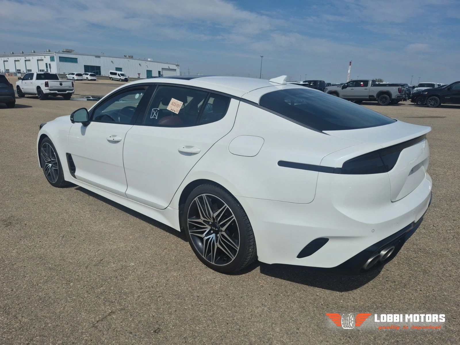 Kia Stinger, снимка 4 - Автомобили и джипове - 56018394
