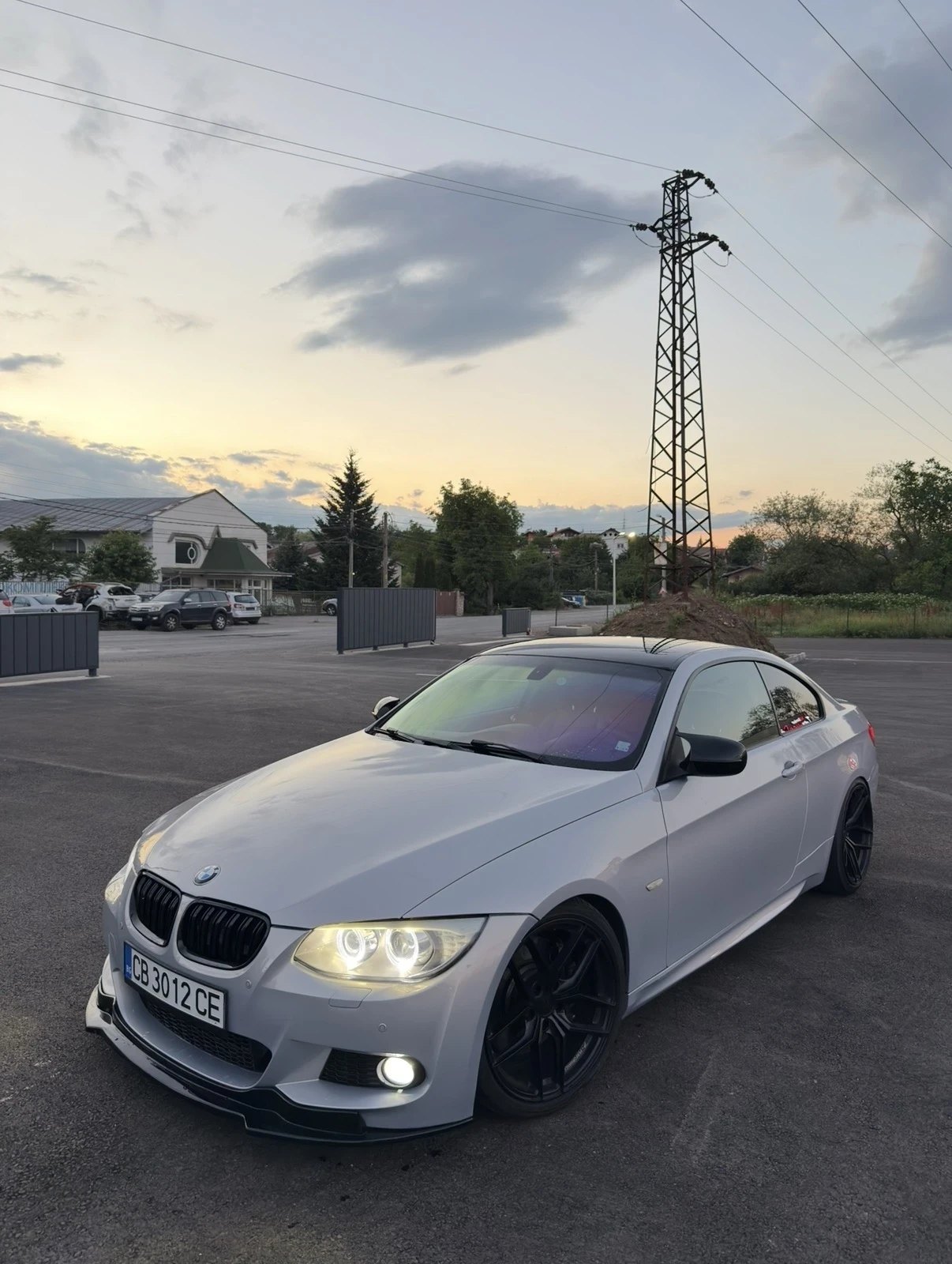 BMW 320, снимка 3 - Автомобили и джипове - 56226895