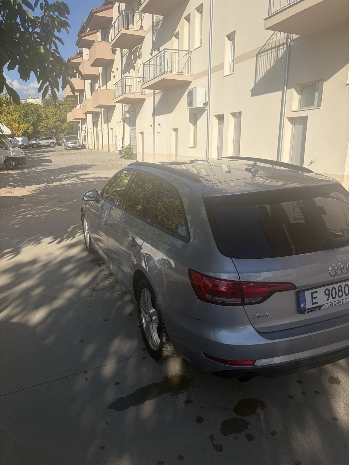 Audi A4 G-tron, снимка 3 - Автомобили и джипове - 56466734