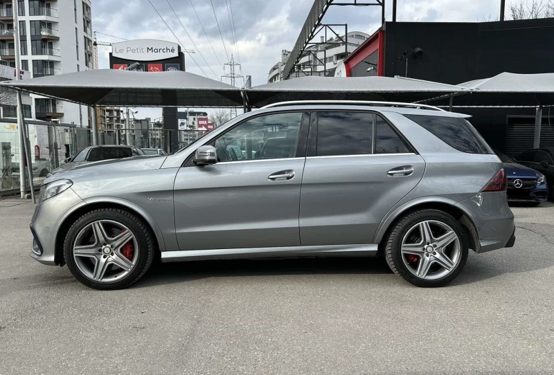 Mercedes-Benz GLE 63 AMG SUV, снимка 2 - Автомобили и джипове - 52065491