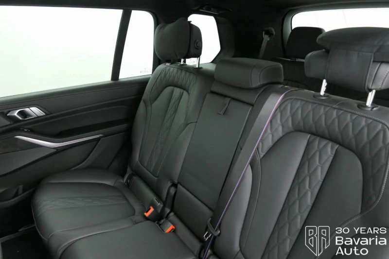 BMW X7 40d xDrive M Sport Paket Sportautomatic, снимка 8 - Автомобили и джипове - 53123615