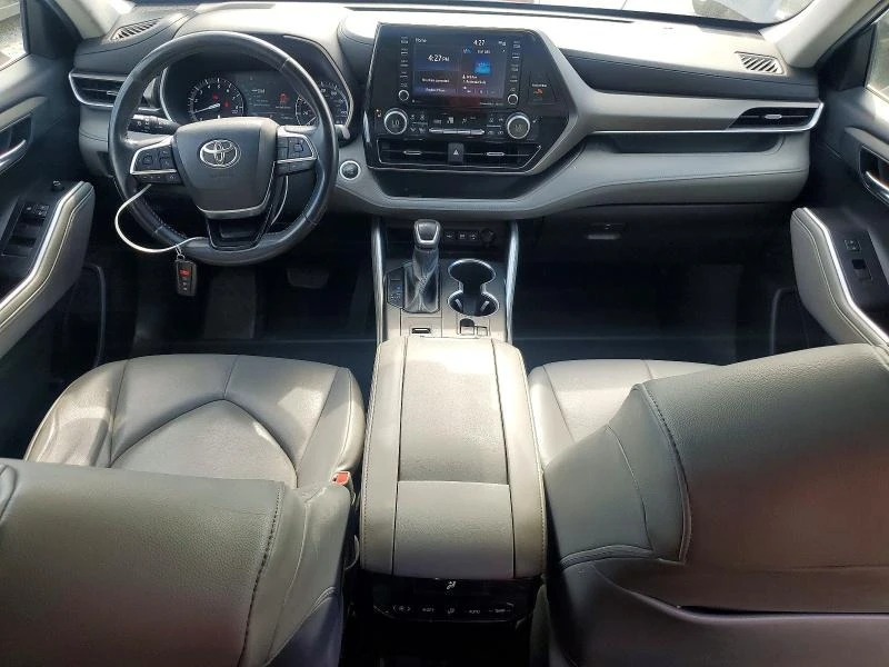 Toyota Highlander, снимка 8 - Автомобили и джипове - 54581477