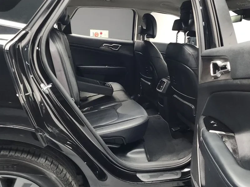Kia Sportage DIESEL 2.0 2WD SIGNATURE, снимка 12 - Автомобили и джипове - 55314209