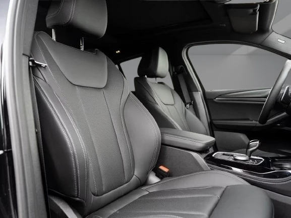 BMW X4 30d xDrive = M-Sport = Гаранция, снимка 11 - Автомобили и джипове - 55431040