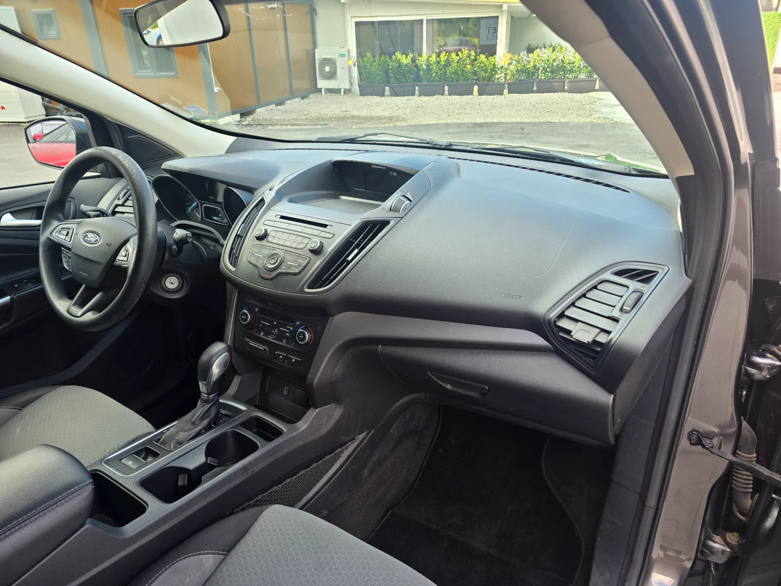 Ford Kuga АВТОМАТ БЕНЗИН 4Х4 ЕСКЕЙП - изображение 7