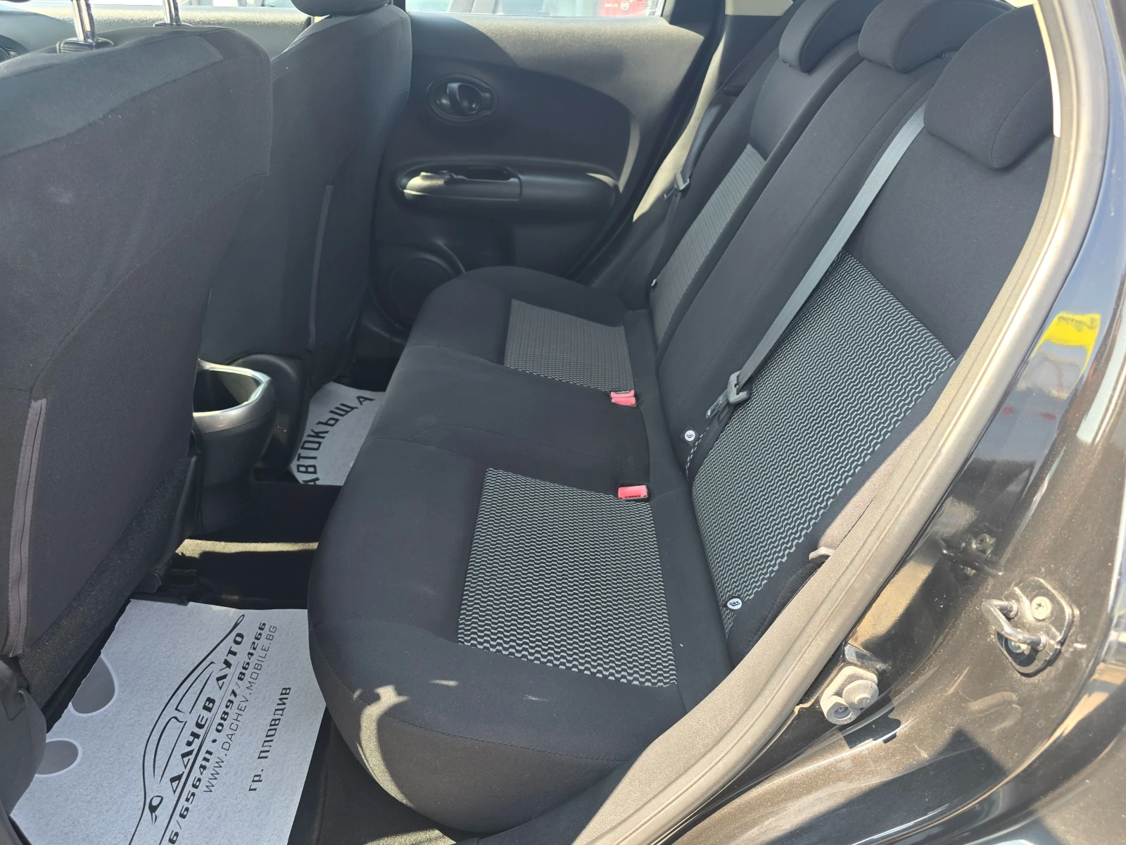 Nissan Juke 154хлд.км-РЕАЛНИ, СЕРВИЗНИ ДОКУМЕНТИ, FACE LIFT - изображение 9