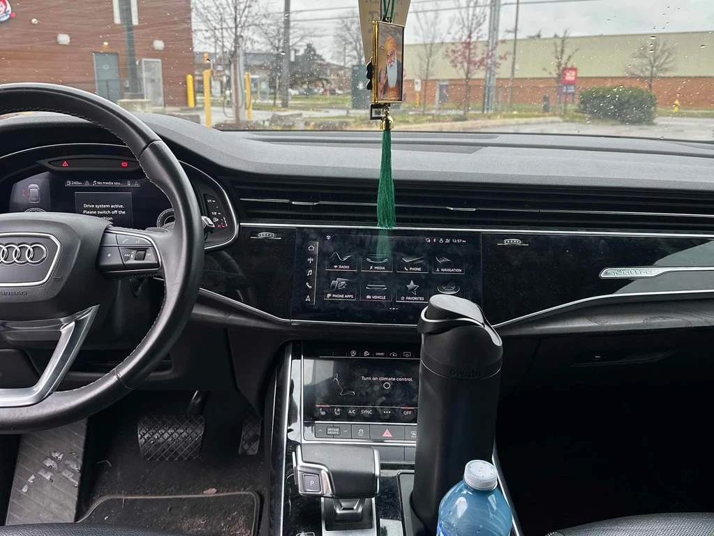 Audi Q8 * Progressiv * CARFAX *  - изображение 9