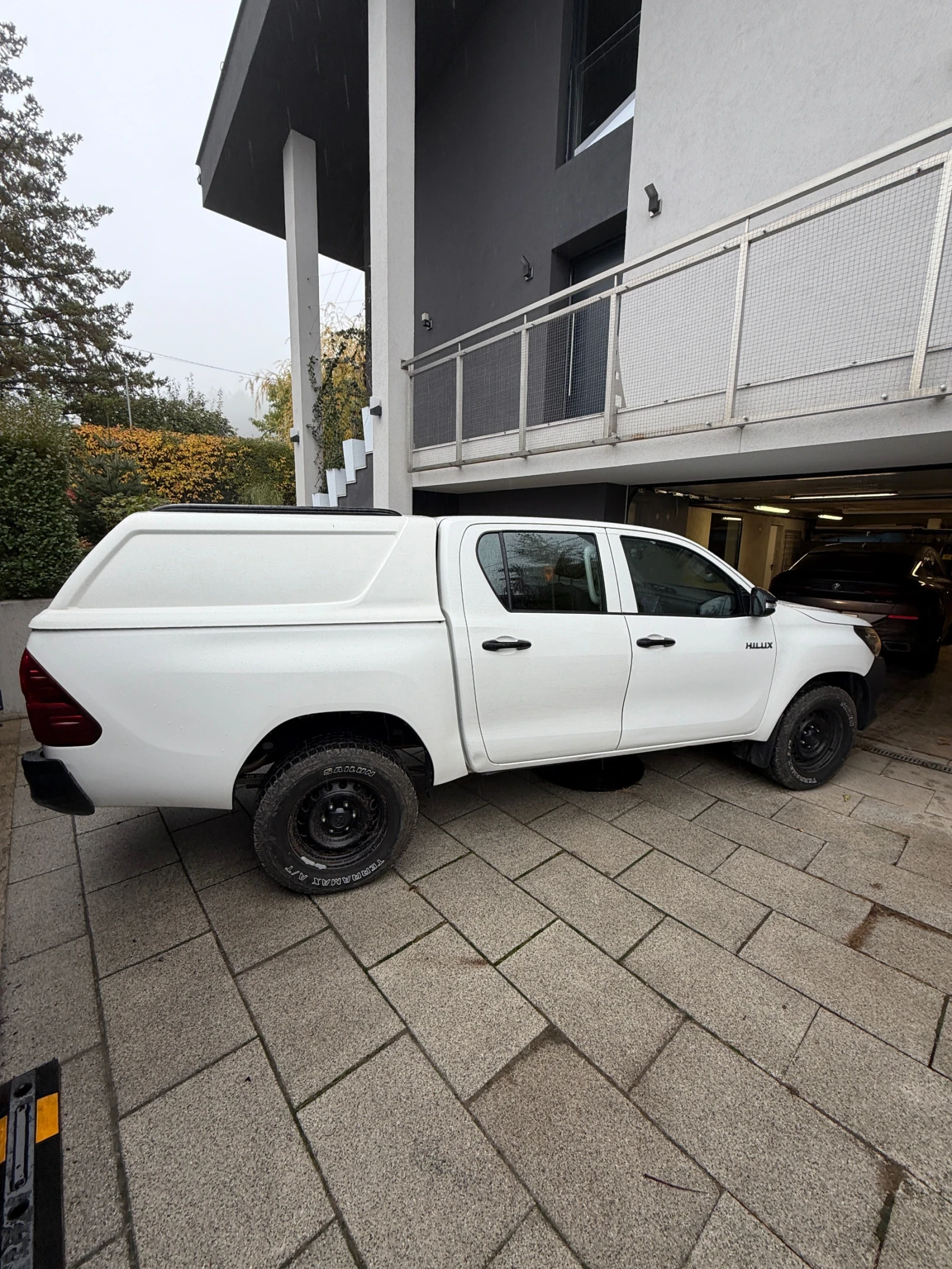 Toyota Hilux  - изображение 4