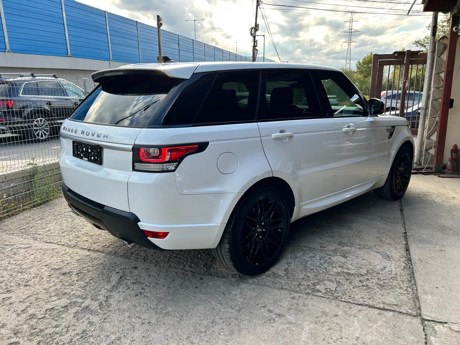 Land Rover Range Rover Sport 3.0TDV6 HSE 159000км - изображение 4