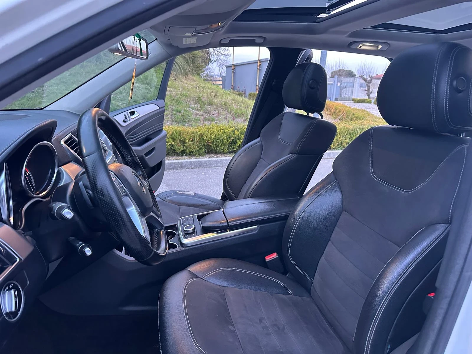 Mercedes-Benz ML 350 ML350дизел -258кс-2015год -4Matik, снимка 6 - Автомобили и джипове - 54091780