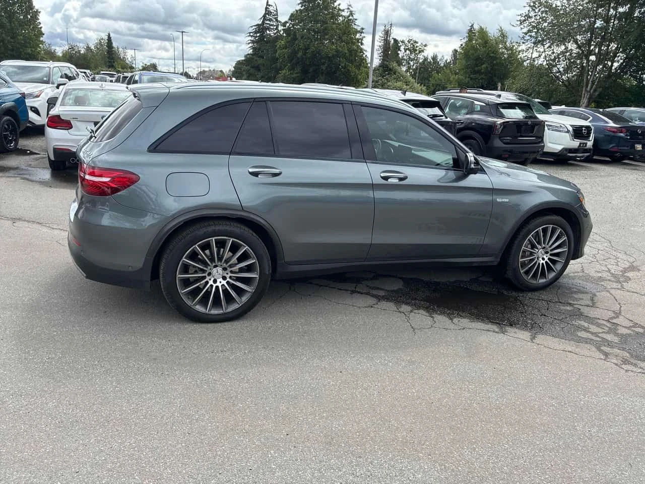 Mercedes-Benz GLC * AMG 43 * CARFAX * ЦЕНА ДО БГ, снимка 3 - Автомобили и джипове - 54854894