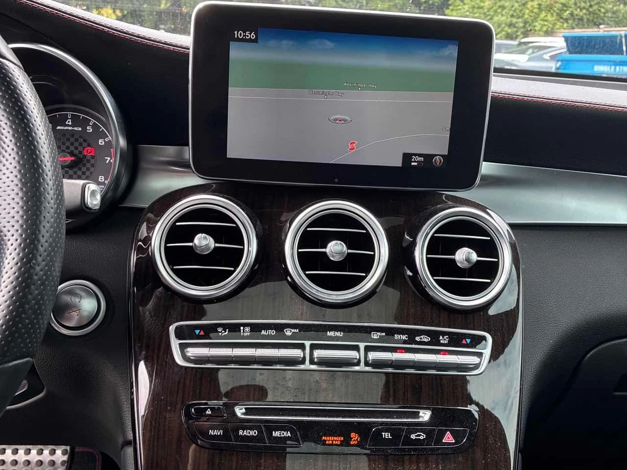 Mercedes-Benz GLC * AMG 43 * CARFAX * ЦЕНА ДО БГ, снимка 9 - Автомобили и джипове - 54854894