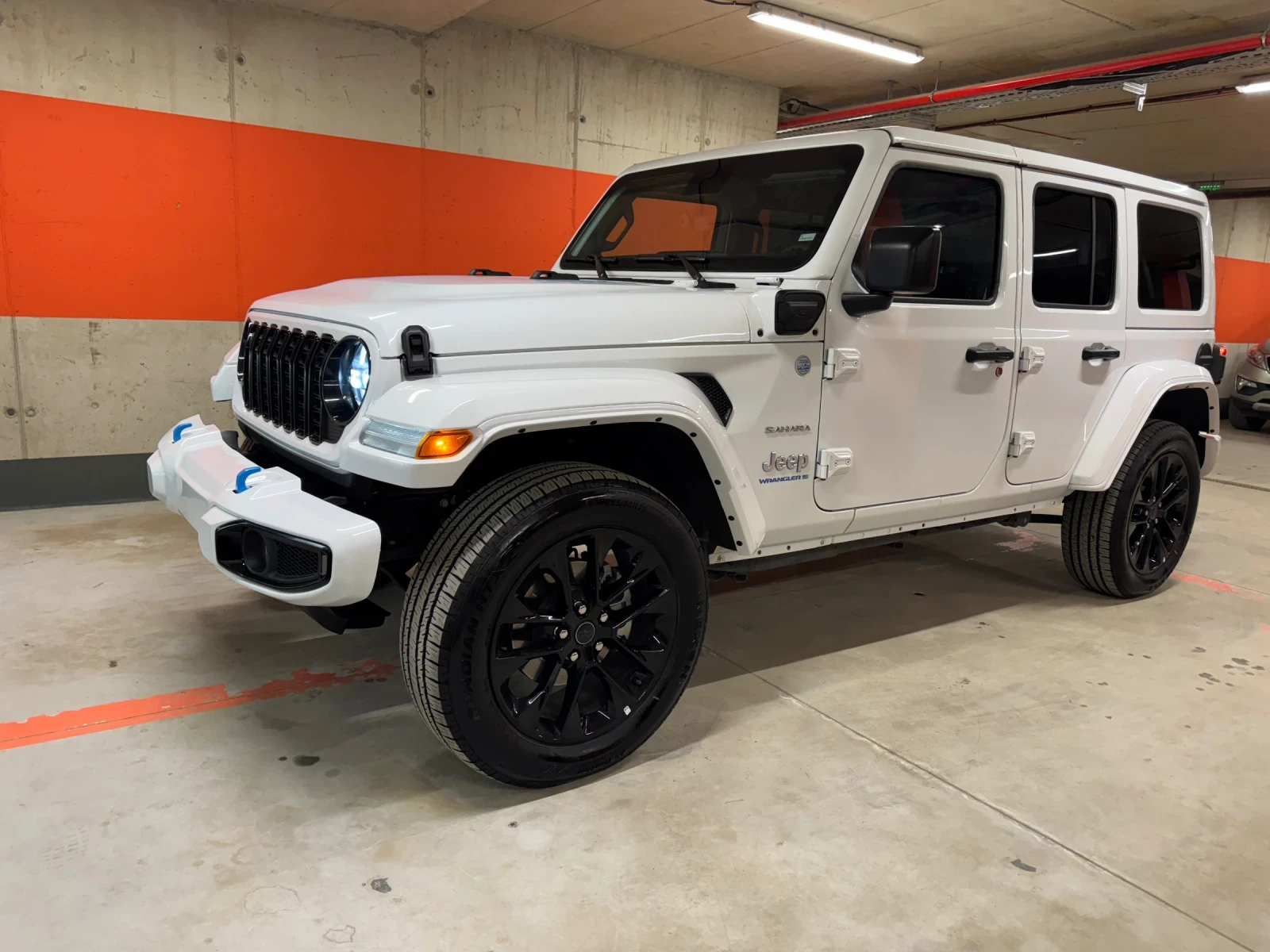 Jeep Wrangler * 4XE Plug-in-Hybrid 2024г.* 381 к.с Facelift 