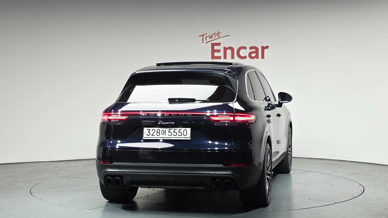 Porsche Cayenne 3.0 AWD, снимка 4 - Автомобили и джипове - 55479413