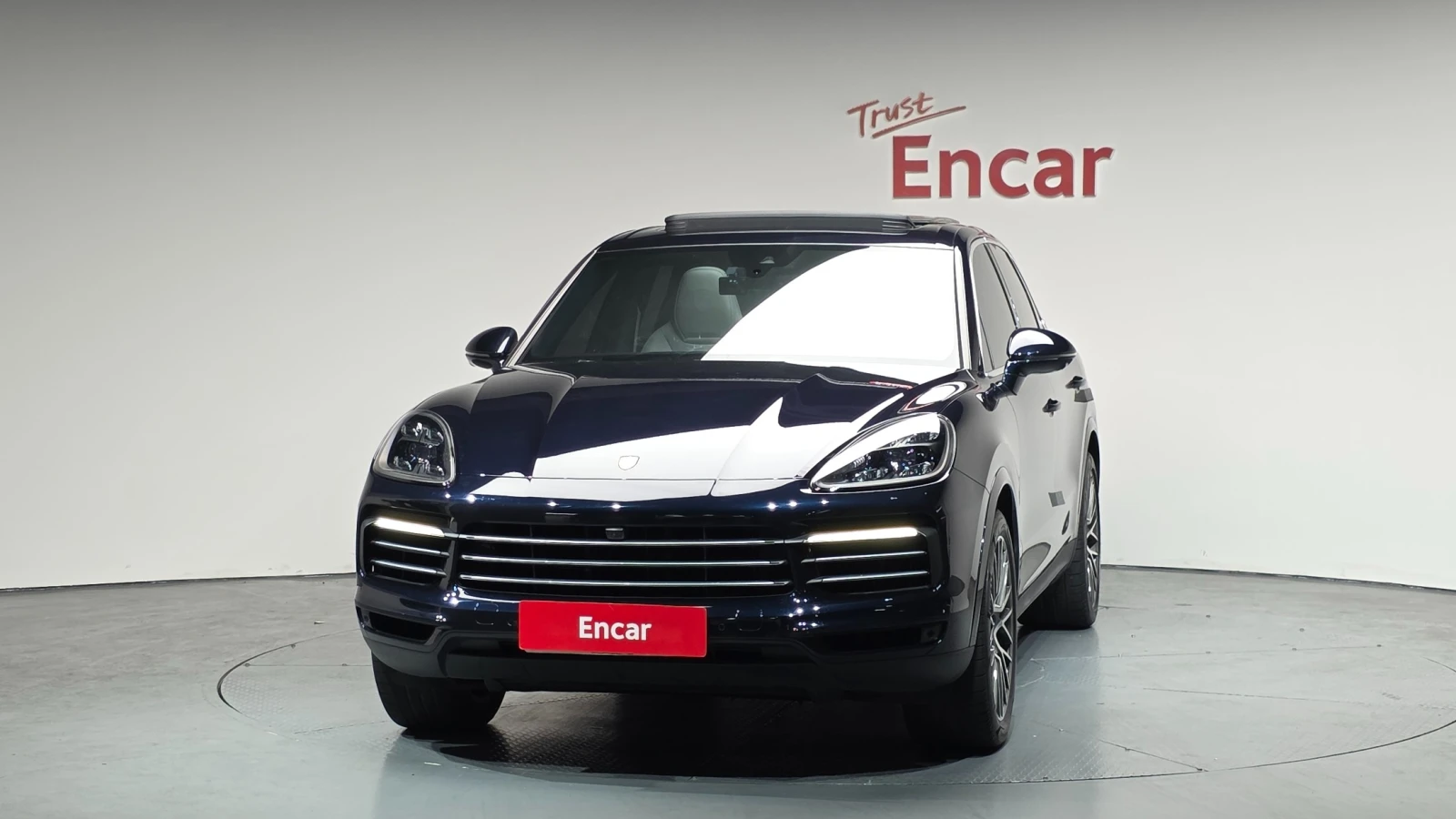 Porsche Cayenne 3.0 AWD, снимка 3 - Автомобили и джипове - 55479413
