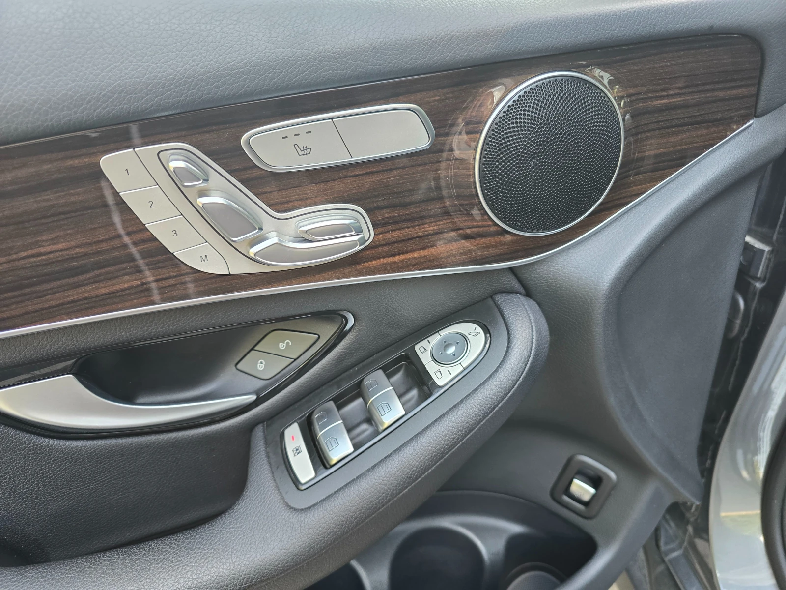 Mercedes-Benz GLC 300 4matic ЛИЗИНГ, снимка 10 - Автомобили и джипове - 55625153