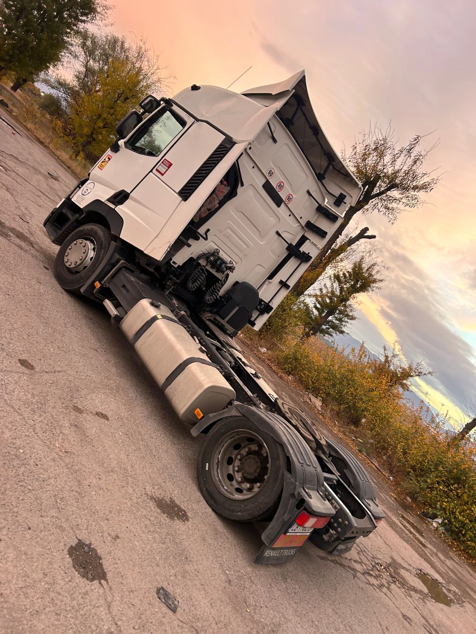 Renault T 460 МЕГА, снимка 6 - Камиони - 56546141