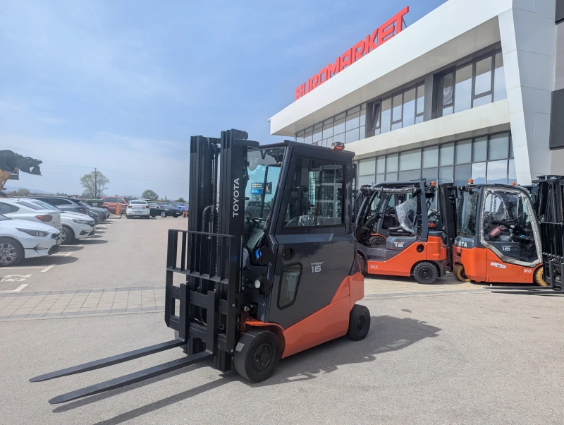 Електрокар Toyota, снимка 12 - Индустриална техника - 50081119