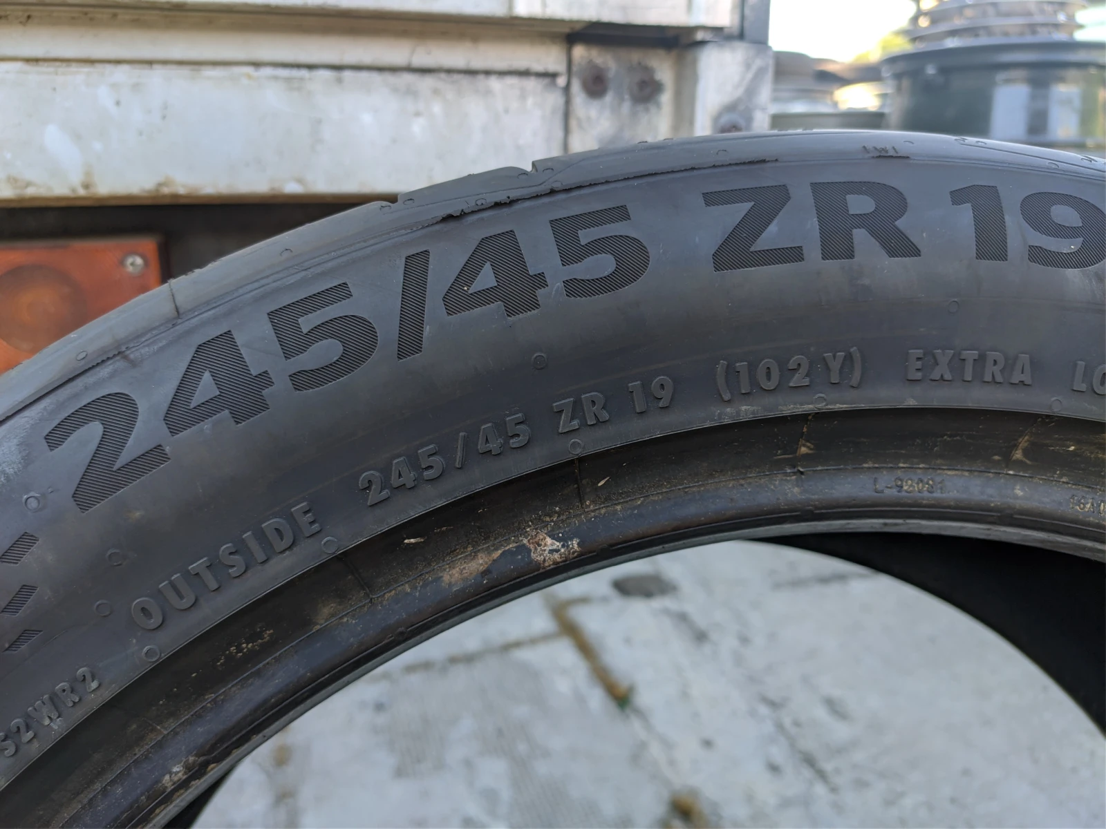 Гуми Летни 245/45R19, снимка 7 - Гуми и джанти - 55482418
