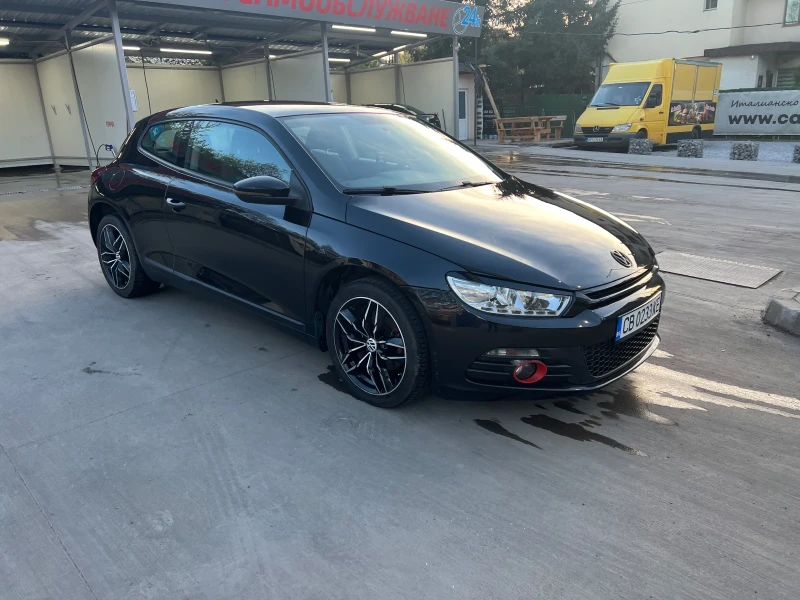 VW Scirocco 2.0TDI DSG, снимка 3 - Автомобили и джипове - 47010229