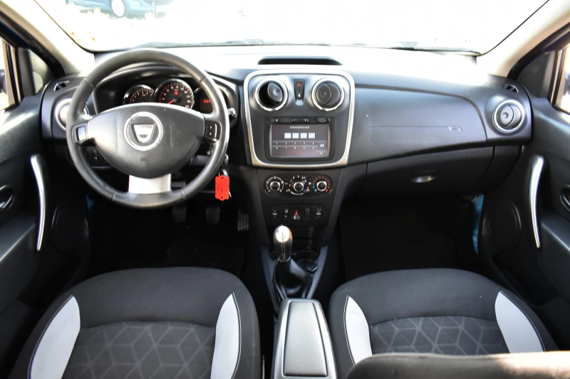 Dacia Sandero STEPWAY* 1.5DCI, снимка 16 - Автомобили и джипове - 48251865