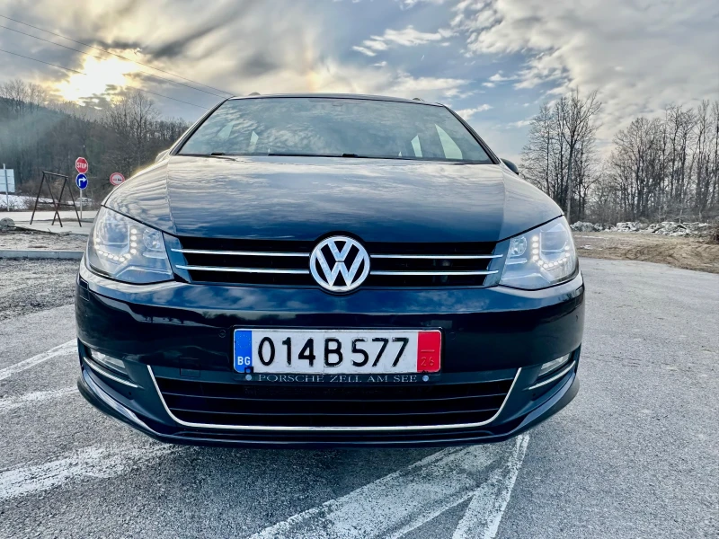 VW Sharan 2.0TDI* 4x4* LED* KOJA* PANORAMA* REALNI KM* , снимка 2 - Автомобили и джипове - 49293864